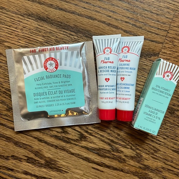 First Aid Beauty Skincare New First Aid Beauty Fab Pharma Sample